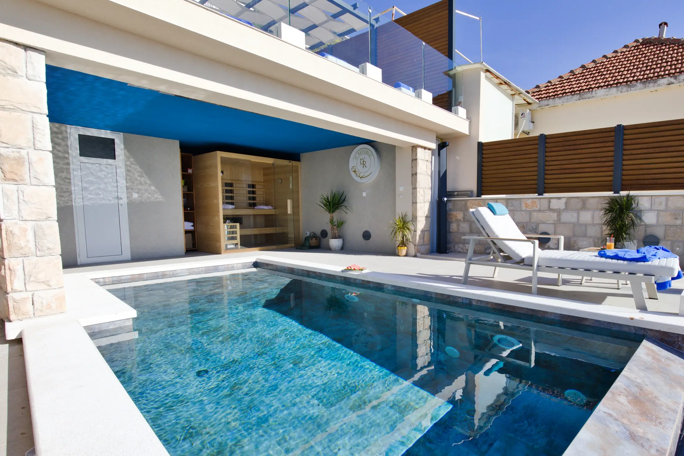 Villa D' Republic Dubrovnik infinity pool overlooking Old Town and Adriatic Sea - photo 1